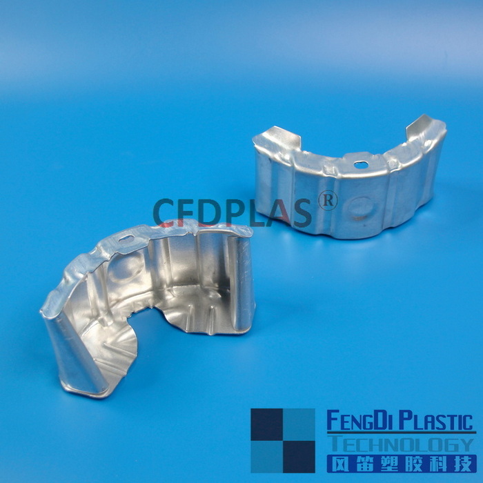 ibc_steel_cage_four_corner_runner_support_cfdplas_11.